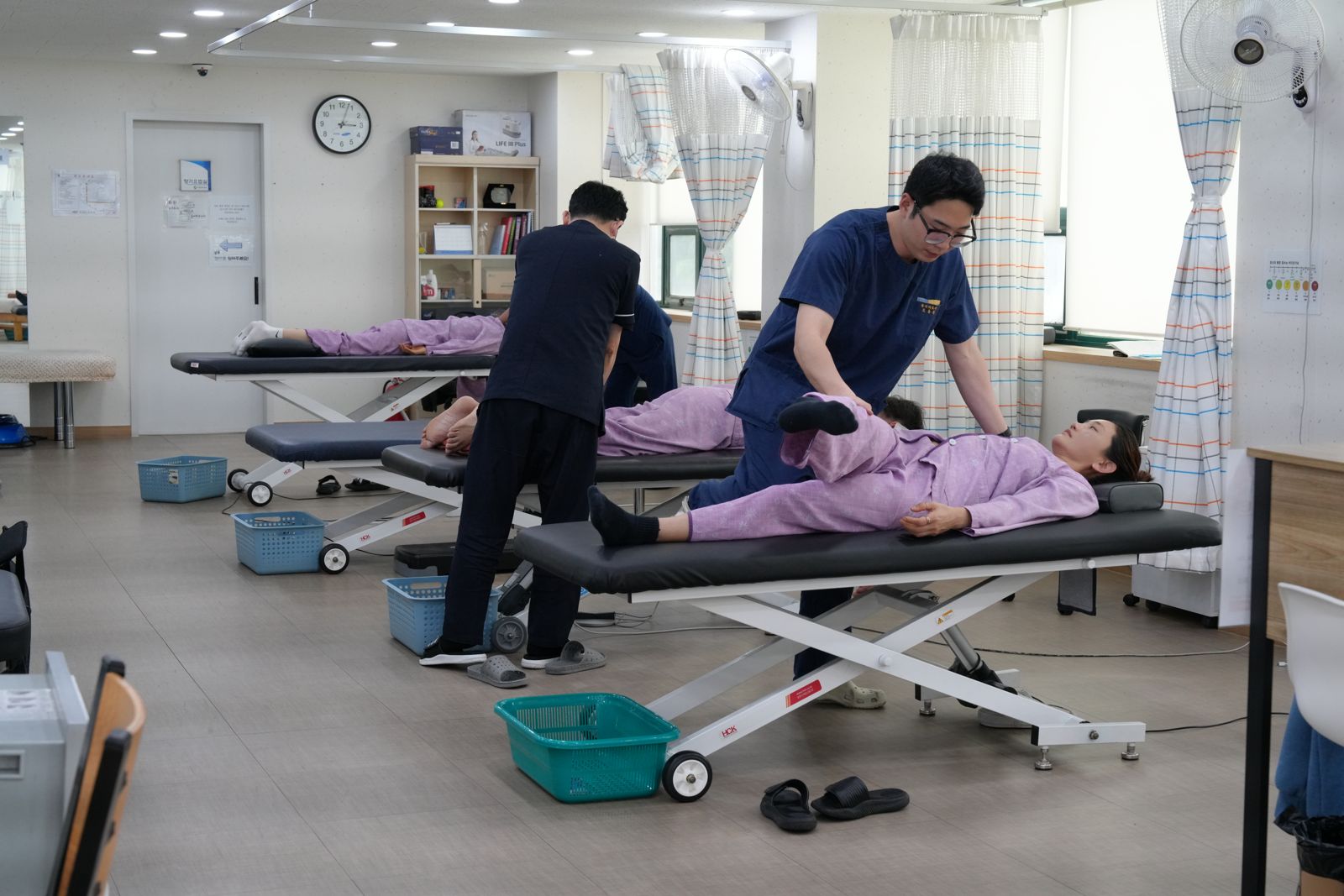 추나요법·도수치료 치료 장면